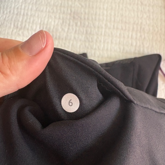 Special Edition Lululemon Wanderlust Leggings - Picture 3 of 5